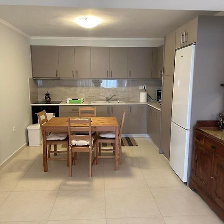 Deppys Apartment Порто Хели Экстерьер фото